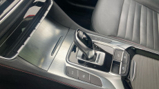 MG Hs 1.5 T-GDI Exclusive 5dr DCT Petrol Hatchback